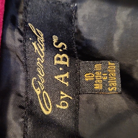 Essentials Black Dress - Picture 4 of 4